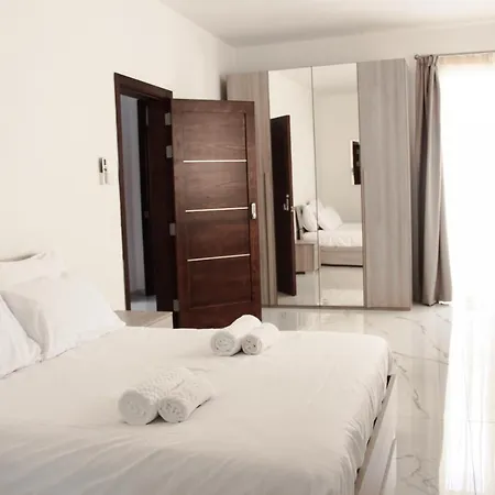 Homestay Panorama Saint Julian's